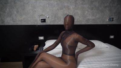 Multi Layer Encasement on vidgratis.com