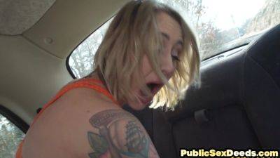 Tattooed taxi slut in pantyhose drilled by taxi man outdoor on vidgratis.com