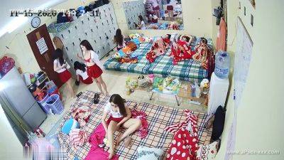 Chinese girls dormitory.2 - China on vidgratis.com