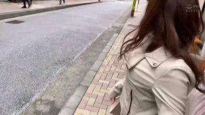 0001490_巨乳の日本人女性が大量潮吹きするガン突き痙攣イキセックス - Japan on vidgratis.com