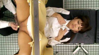 0038_IENE-140_OL_sanfujinka_ryoujoku - Japan on vidgratis.com