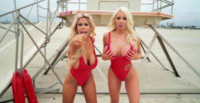 Premium cougars share a dick in flawless Baywatch role play on vidgratis.com