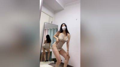 Asian Girl With Big Boobs Dancing - China on vidgratis.com