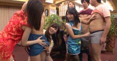Aloud Japanese amateur women share dicks in very intimate amateur orgy - Japan on vidgratis.com
