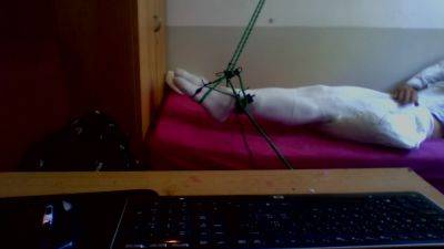 White Stocking In Bondage on vidgratis.com