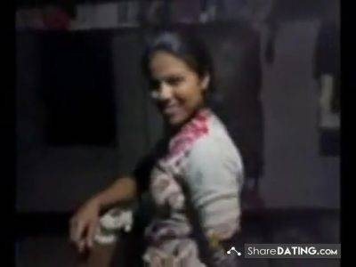 22 Desi Cute Village Girl Boobs Sucked - India on vidgratis.com