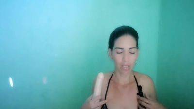 I Give Myself A Delicious Masturbation With The Boyfriend Of My Stepmothers Slut on vidgratis.com