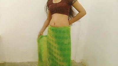 Bath karti hui bhabhi - India on vidgratis.com