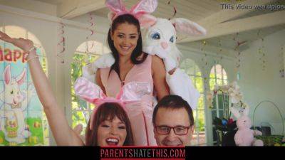 Avi Love gets naughty and fucks her stepuncle in Easter Bunny costume on vidgratis.com