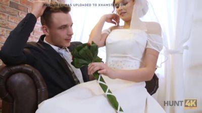Watch this cuckold couple sell their bride's pussy for cash in this HD video on vidgratis.com