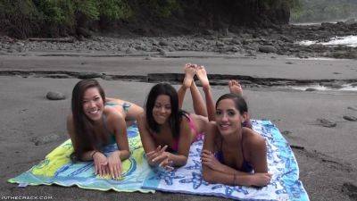Young wet 18yo brunette Latina babes enjoys threesome orgy outdoors on the beach on vidgratis.com