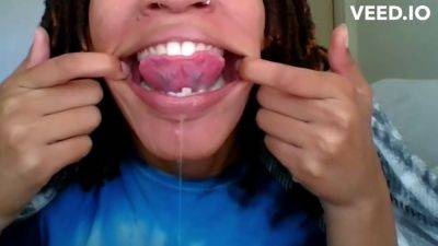 Giantess Mouth Long Uvula Long Tongue on vidgratis.com