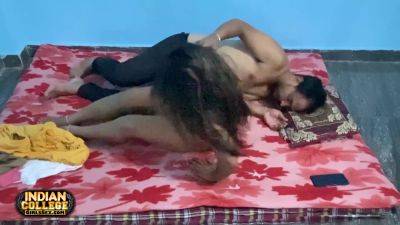 Mature Indian Aunty With Big Belly Having Sex On Floor In Rented Room - India on vidgratis.com