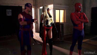 Premium role play display with super heroes craving sex the hard way on vidgratis.com