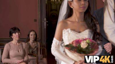 Cheating bride & Killa Raketa get intimate in public after wedding on vidgratis.com