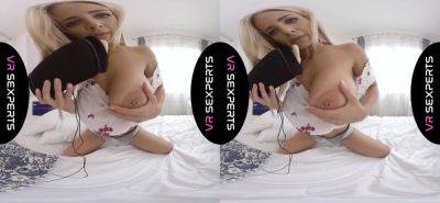 Super Busty Blonde Natalie Cherie (ASMR Solo Fetish With Nathaly VR - Nataly Cherie) on vidgratis.com