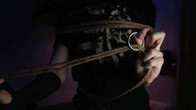 Selfbondage Boxtie Tutorial on vidgratis.com