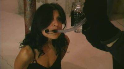 Basement Bondage on vidgratis.com