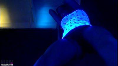 Nikki Black Light Stripper Video on vidgratis.com