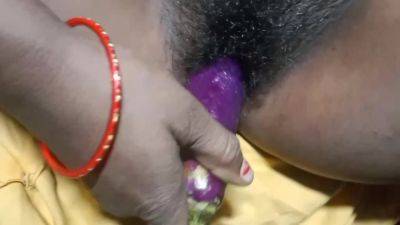 Neetu Bhabhi Put Brinjal In His Huge Pussy . And Masturbating Herself on vidgratis.com