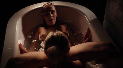 Steamy broads use the soapy tub to consume their lust for pussy on vidgratis.com