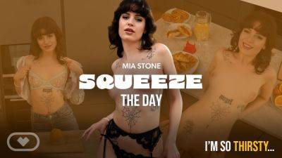 Squeeze the Day on vidgratis.com