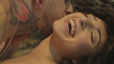 Matheus Castro And Barbara Inked - Lucky Man Fucks Girlfriend And Kisses Married Friend 7 Min - Brazil on vidgratis.com