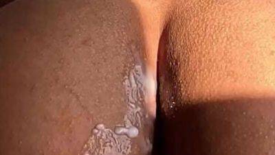 Big Booty Babe Fucked in Homemade Video - Brazil - Usa on vidgratis.com