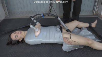 Student Mummified And Milked on vidgratis.com