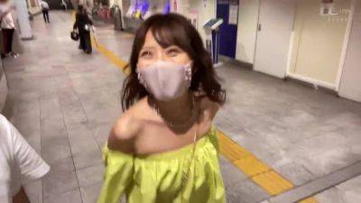 0002639_巨乳の日本の女性が腰振りロデオするパコパコ - Japan on vidgratis.com