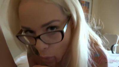 Tempted to ejaculate on Elsa Jean's face, you chose creampie instead on vidgratis.com