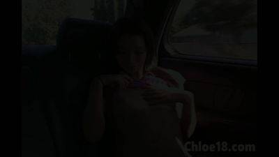 Chloe 18 Fingered In the Car In Public on vidgratis.com