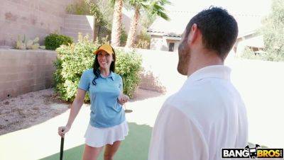 Rachel Starr: Rachel Starr Gets It On With Her Golf Teacher (12/25/2017) on vidgratis.com