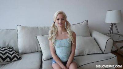 Elsa Jean: Getting My Desires Fulfilled on vidgratis.com