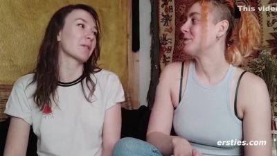 Squirting Pleasure With Zora And Innana - Germany on vidgratis.com