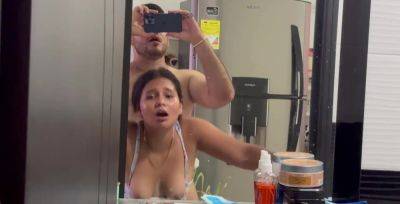 Morning sex in the bathroom with a thicc and teeny Latina on vidgratis.com
