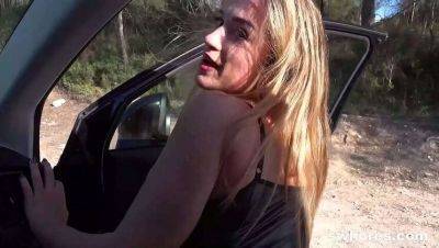 How Much for a Fast Fuck? Uncovered Sex on the Roadside! by Swhores on vidgratis.com