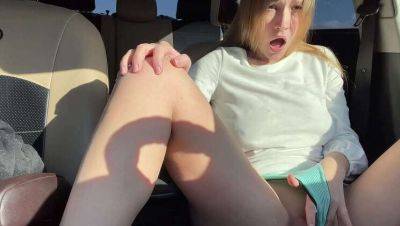 Blonde Mom's Car Masturbation with Big Black Dildo - Russia on vidgratis.com