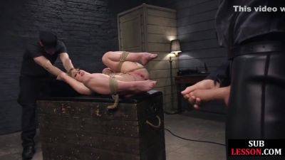 Bdsm Bitch Penetrated By Huge Dicks In Trio Nail on vidgratis.com