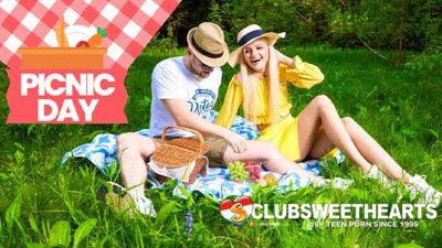 Picnic Day Fuck at ClubSweehearts on vidgratis.com