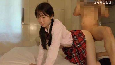 An 18-year-old Japanese beauty: pure, slim, and with a smooth shaved pussy for raw creampie action. Uncut and uncensored. - Japan on vidgratis.com