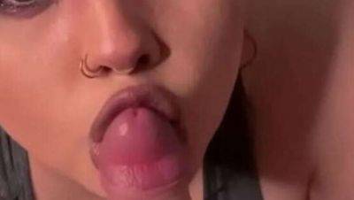 Facial Extravaganza! Multiple Blowjob Climaxes on vidgratis.com