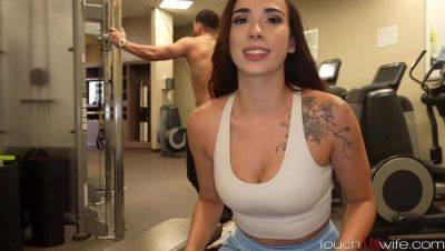 Hot Latin Lady Gaby Ortega Has a X-Rated Encounter at the Hotel Gym on vidgratis.com