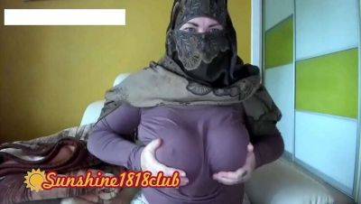 Saudi Arabian Muslim BBW Webcam Show - Angela's Live Cam 11.16 - Saudi Arabia on vidgratis.com