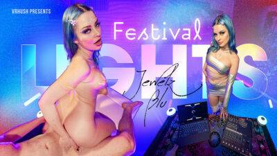 VRHUSH Festival lights with busty babe Jewelz Blu on vidgratis.com