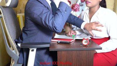 Indian Boss's Office: A Hot Desi Sex Tape in Hindi - India on vidgratis.com