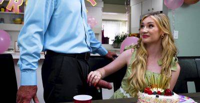 Blonde girl tries boyfriend's dad for loud sex during birthday party on vidgratis.com