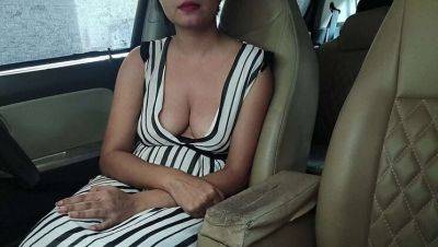 Risky Outdoor Car Sex - Indian Teen Saarabhabhi6 Gives Doggystyle Handjob and Creampie - India on vidgratis.com