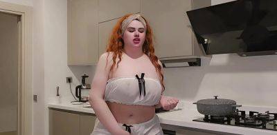 BIG ASS NEIGHBOR COOKS FOR ME on vidgratis.com