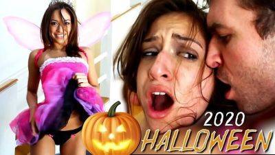 Petite Fairy Princess Sara Luvv Gets Rough Halloween Fuck by James Deen - Hardcore Blowjob & Cumshot on vidgratis.com